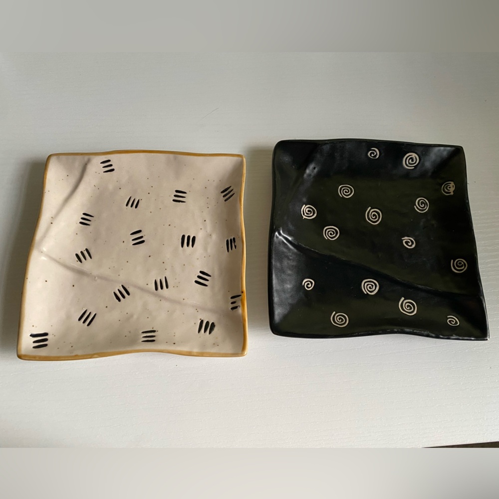 Set of Two Decorative Square Plates